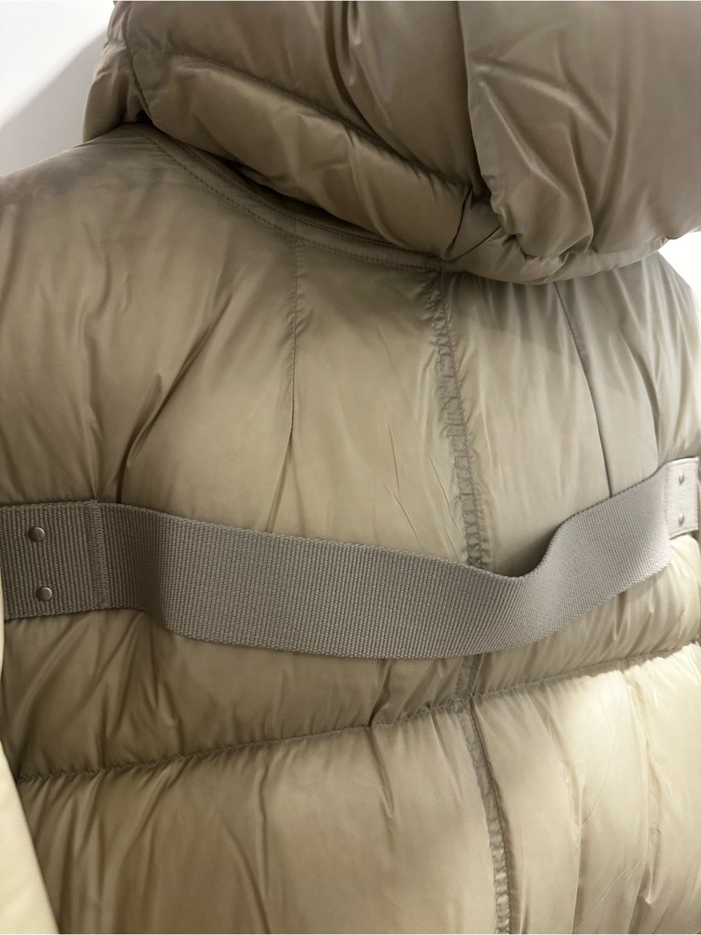 Rick Owens Oversized Puffer Jacket in Light Olive - Picture 9 of 10